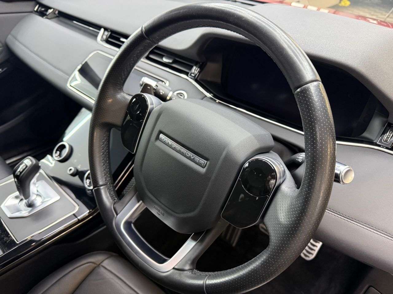 2019 LAND ROVER RANGE ROVER EVOQUE 2019 LAND ROVER RANGE ROVER EVOQUE