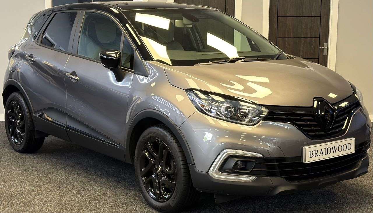 A 2018 RENAULT CAPTUR 1.5 dCi ENERGY Iconic SUV 5dr Diesel EDC Euro 6 (s/s) (90 ps) A 2018 RENAULT CAPTUR 1.5 dCi ENERGY Iconic SUV 5dr Diesel EDC Euro 6 (s/s) (90 ps)