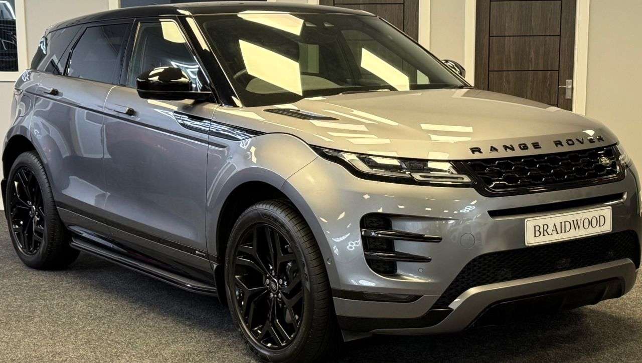 A 2019 LAND ROVER RANGE ROVER EVOQUE 2.0 D180 R-Dynamic SE SUV 5dr Diesel Auto 4WD Euro 6 (s/s) (180 ps) A 2019 LAND ROVER RANGE ROVER EVOQUE 2.0 D180 R-Dynamic SE SUV 5dr Diesel Auto 4WD Euro 6 (s/s) (180 ps)