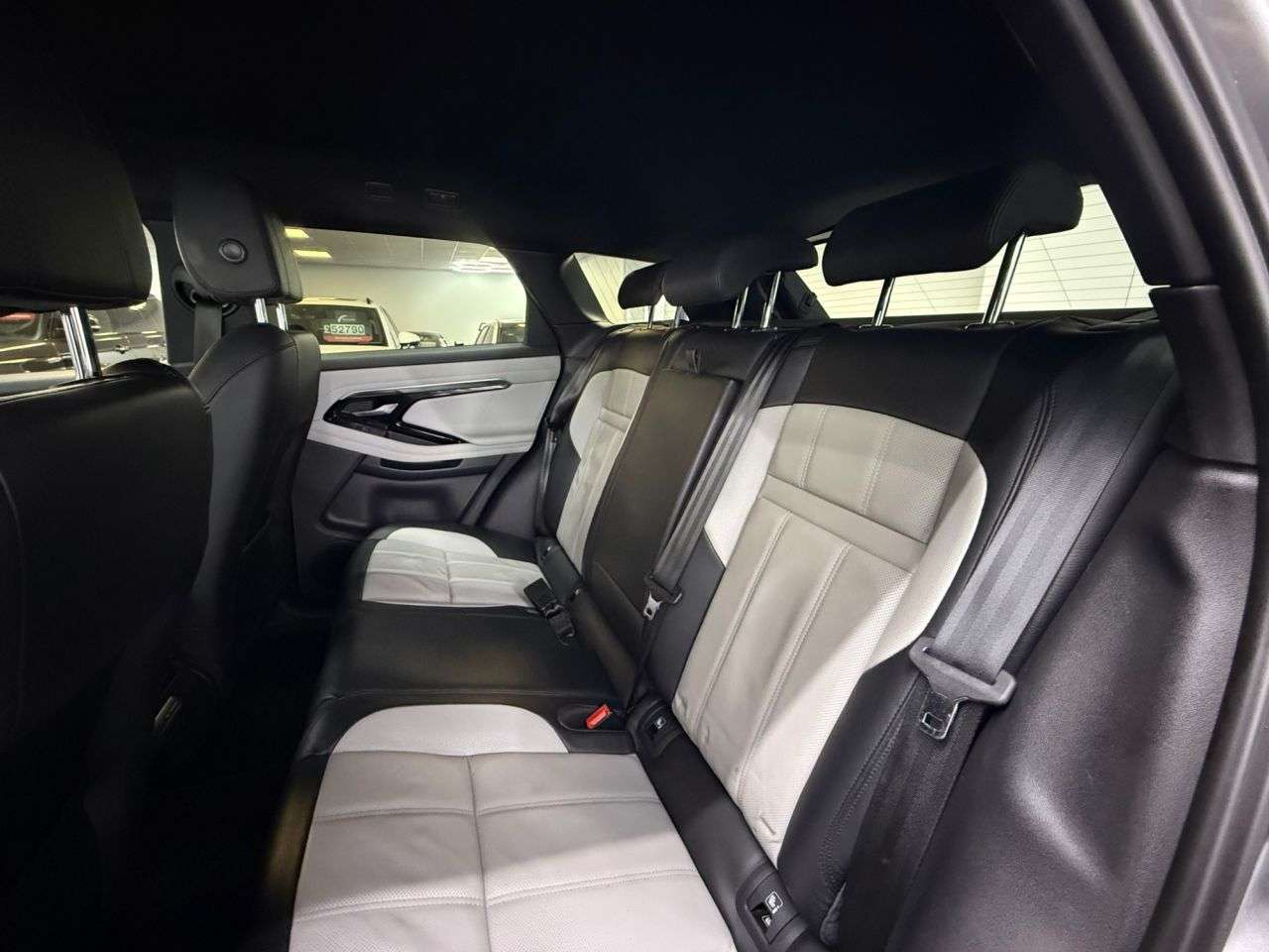 2019 LAND ROVER RANGE ROVER EVOQUE 2019 LAND ROVER RANGE ROVER EVOQUE