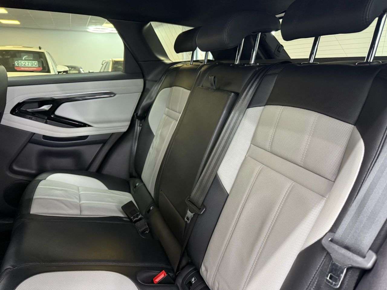 2019 LAND ROVER RANGE ROVER EVOQUE 2019 LAND ROVER RANGE ROVER EVOQUE