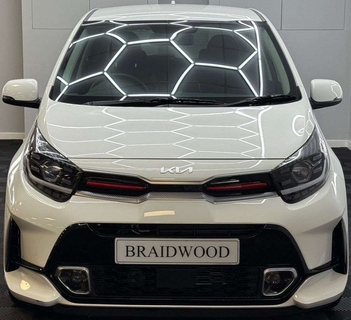 A 2023 KIA PICANTO 1.0 DPi GT-Line Hatchback 5dr Petrol AMT Euro 6 (s/s) (66 bhp) A 2023 KIA PICANTO 1.0 DPi GT-Line Hatchback 5dr Petrol AMT Euro 6 (s/s) (66 bhp)