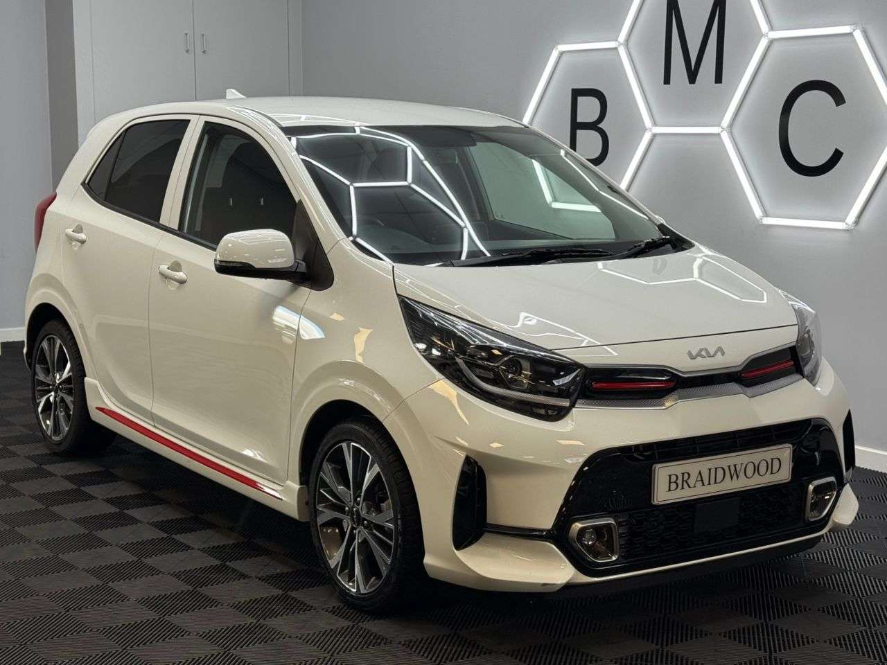 A 2023 KIA PICANTO 1.0 DPi GT-Line Hatchback 5dr Petrol AMT Euro 6 (s/s) (66 bhp) A 2023 KIA PICANTO 1.0 DPi GT-Line Hatchback 5dr Petrol AMT Euro 6 (s/s) (66 bhp)