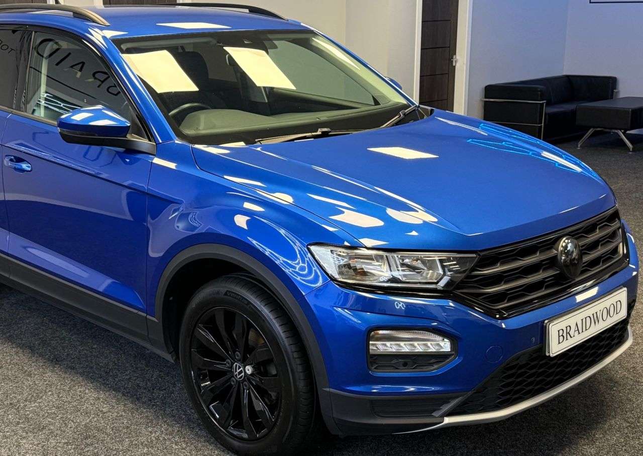 2021 VOLKSWAGEN T-ROC 2021 VOLKSWAGEN T-ROC