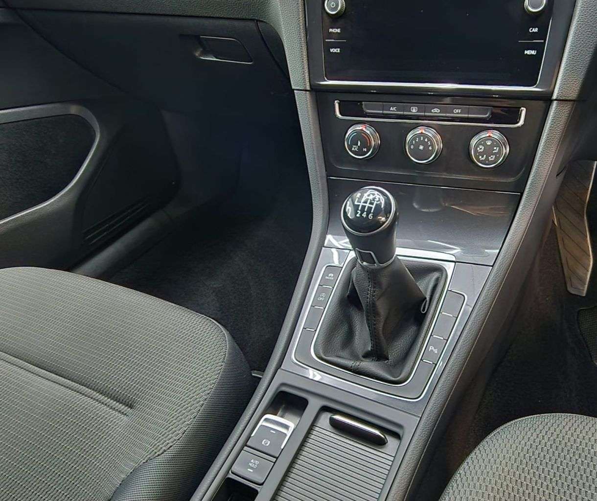 2019 VOLKSWAGEN GOLF 2019 VOLKSWAGEN GOLF