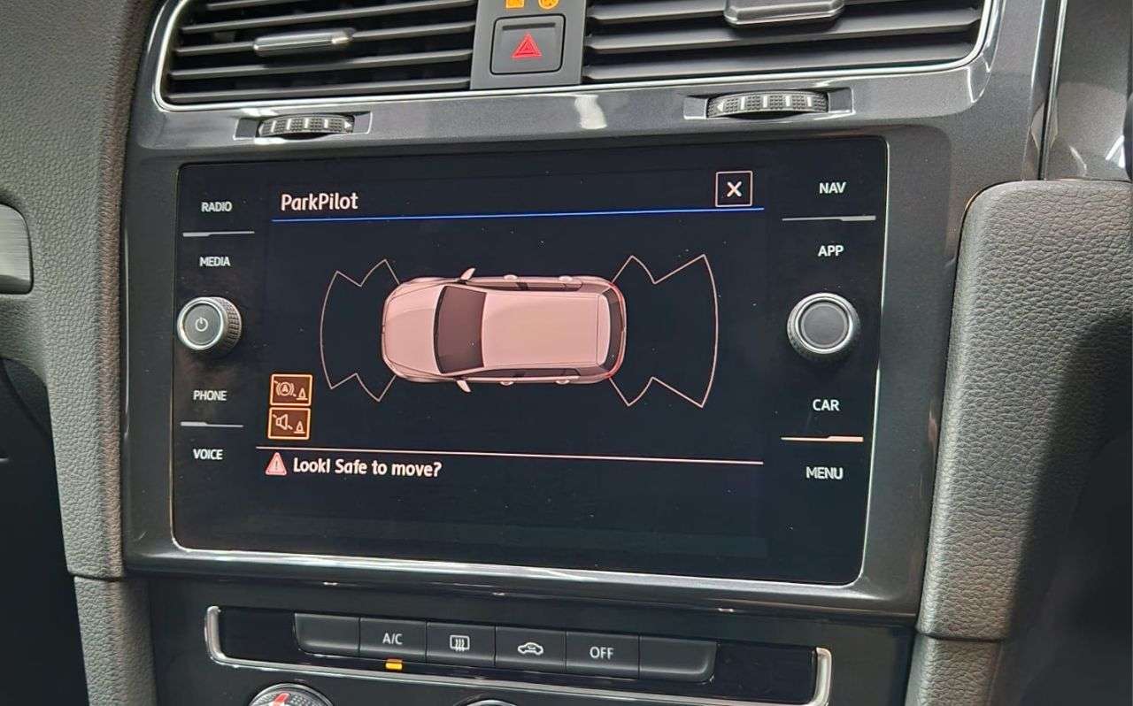 2019 VOLKSWAGEN GOLF 2019 VOLKSWAGEN GOLF