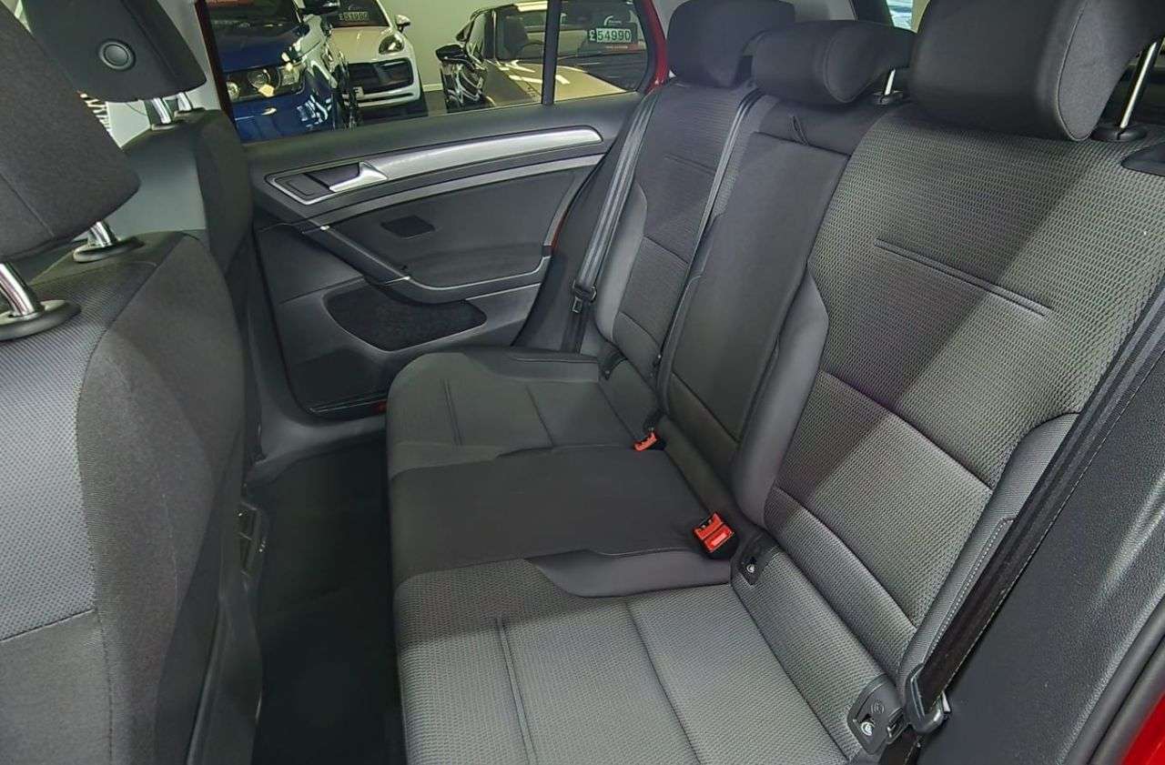2019 VOLKSWAGEN GOLF 2019 VOLKSWAGEN GOLF