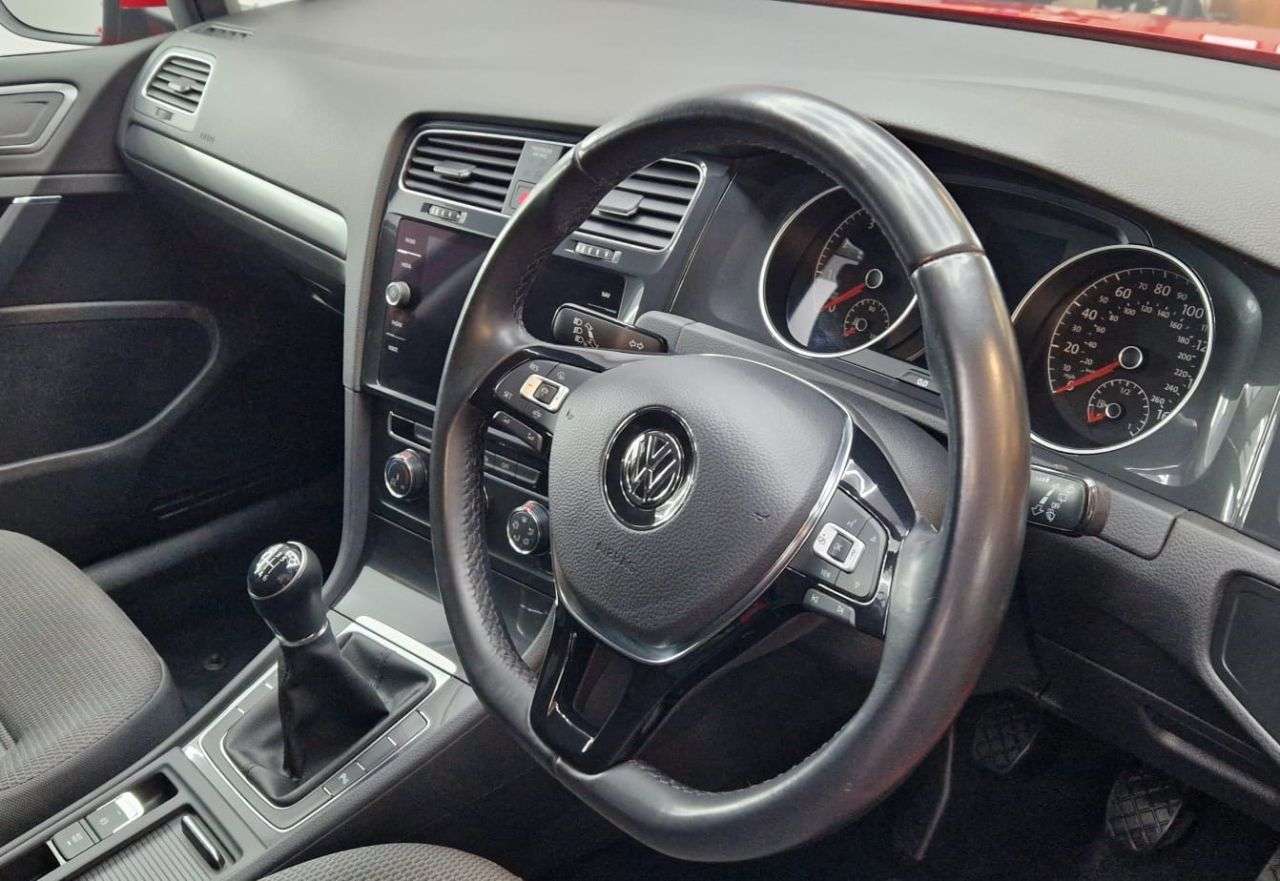 2019 VOLKSWAGEN GOLF 2019 VOLKSWAGEN GOLF