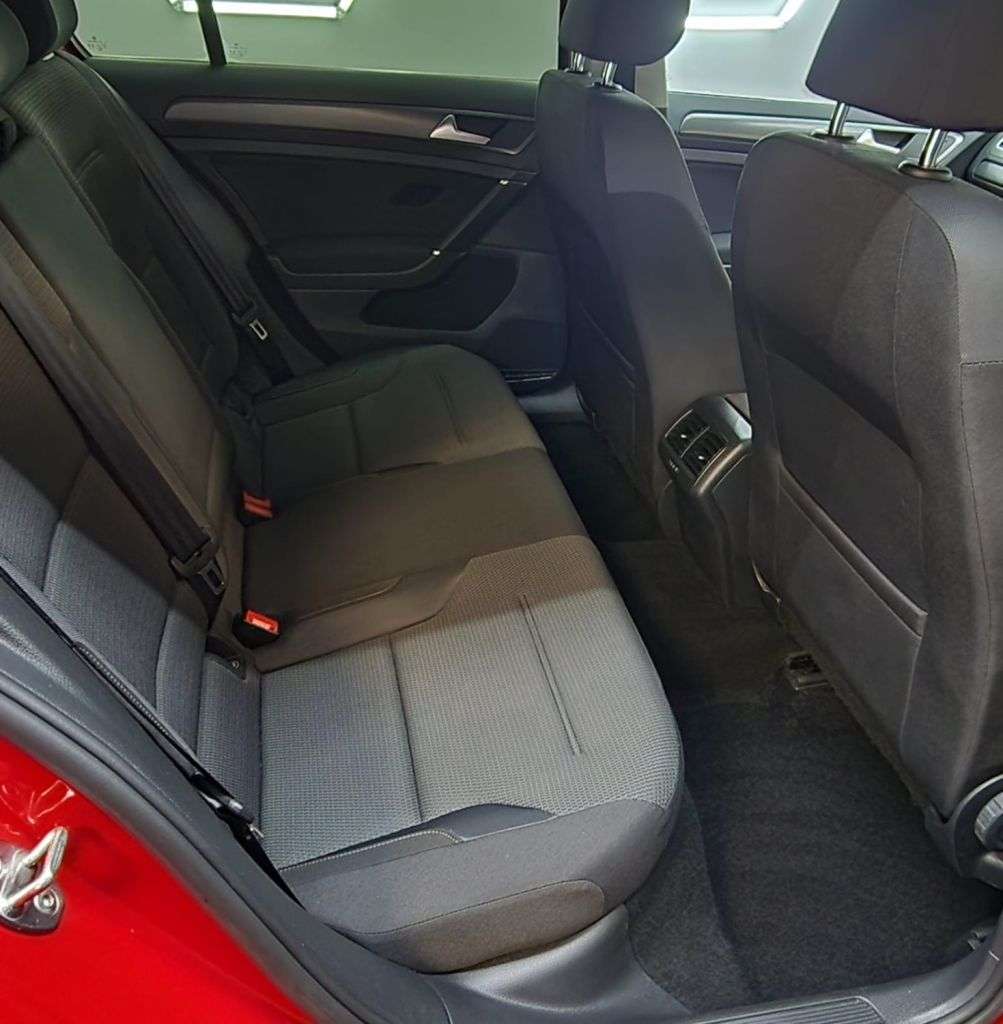 2019 VOLKSWAGEN GOLF 2019 VOLKSWAGEN GOLF
