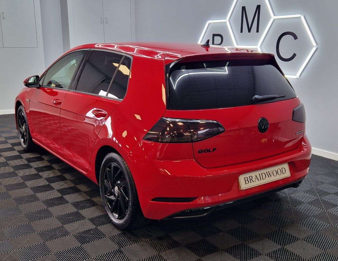 A 2019 VOLKSWAGEN GOLF 1.5 TSI EVO Match Hatchback 5dr Petrol Manual Euro 6 (s/s) (130 ps) A 2019 VOLKSWAGEN GOLF 1.5 TSI EVO Match Hatchback 5dr Petrol Manual Euro 6 (s/s) (130 ps)
