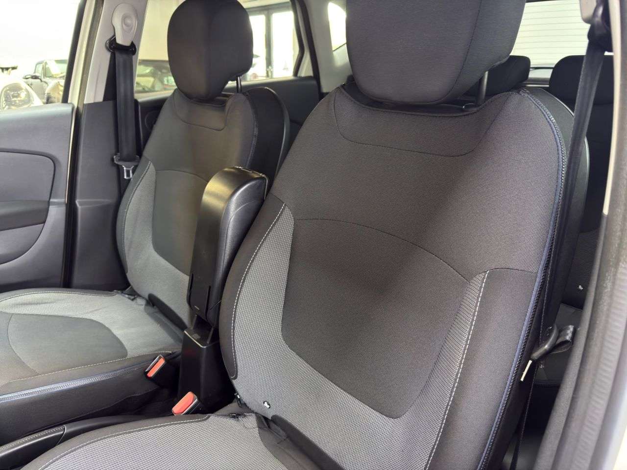 2016 RENAULT CAPTUR 2016 RENAULT CAPTUR