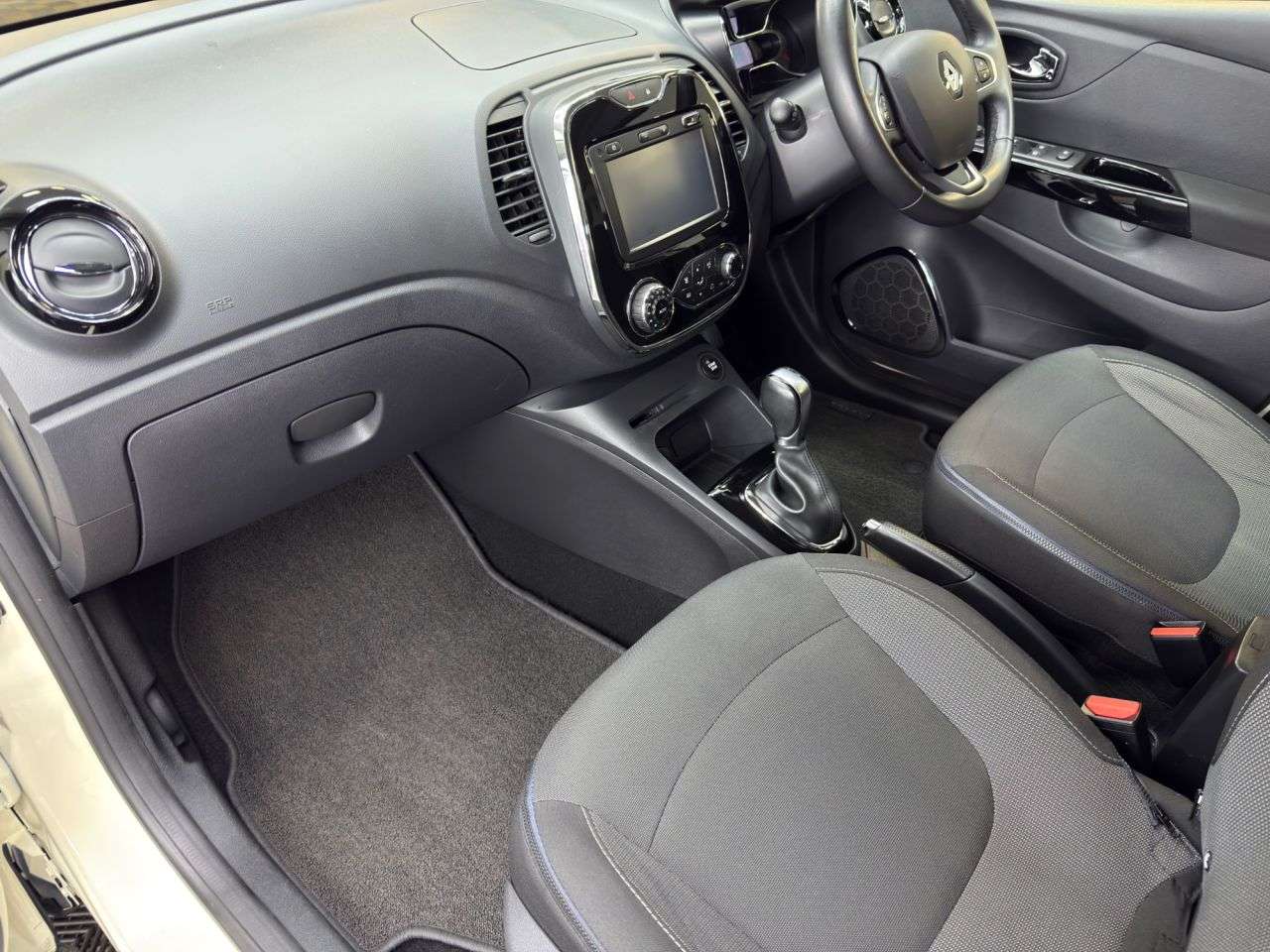 2016 RENAULT CAPTUR 2016 RENAULT CAPTUR