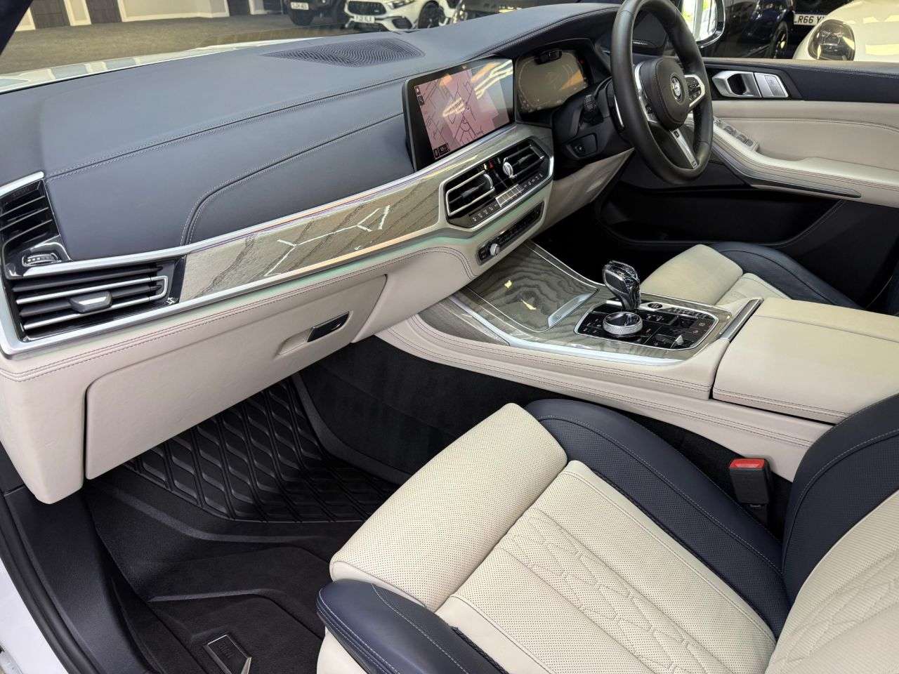 2020 BMW X7 2020 BMW X7
