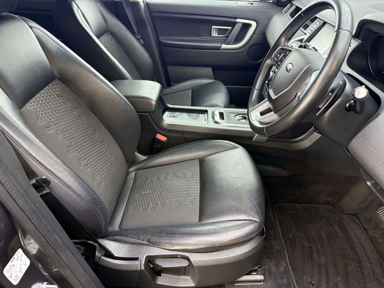 2019 LAND ROVER DISCOVERY SPORT 2019 LAND ROVER DISCOVERY SPORT