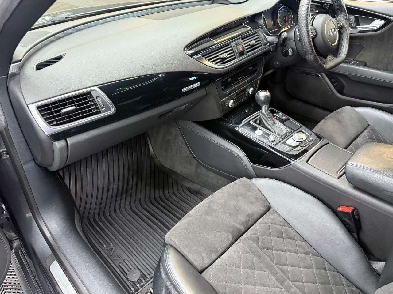 2014 AUDI RS7 2014 AUDI RS7