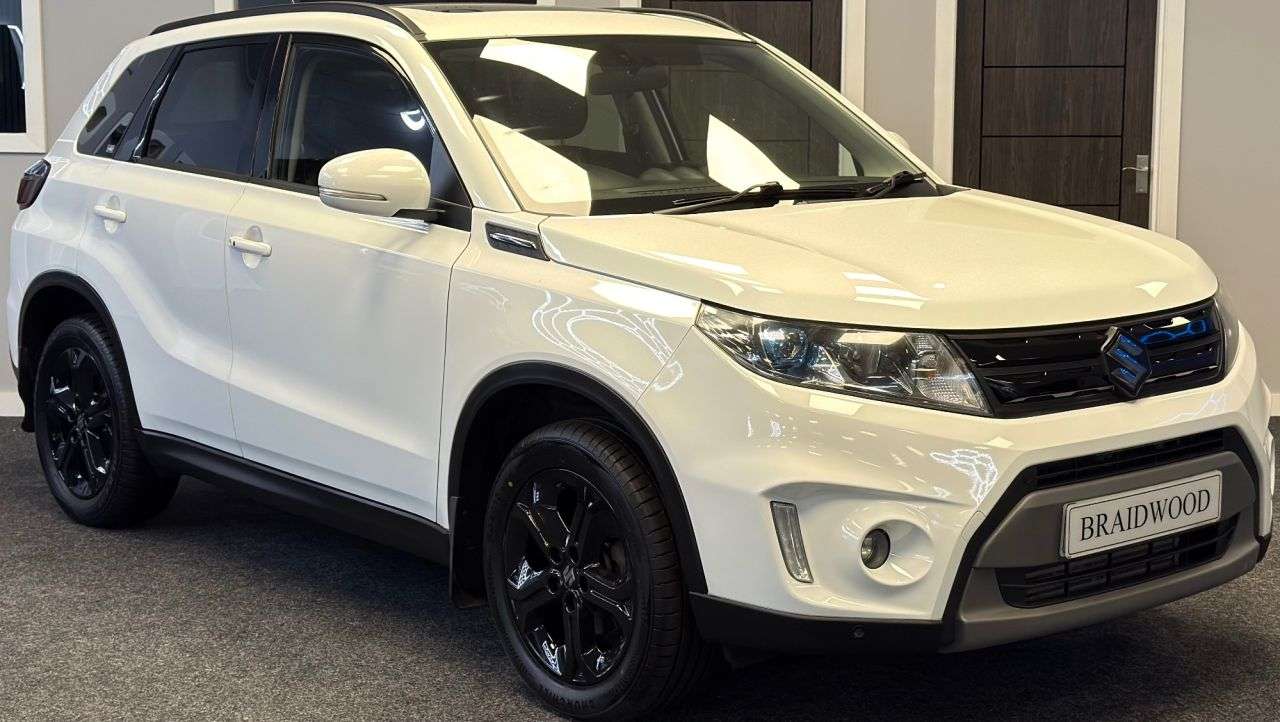 A 2018 SUZUKI VITARA 1.6 DDiS SZ5 SUV 5dr Diesel Manual ALLGRIP Euro 6 (s/s) (120 ps) A 2018 SUZUKI VITARA 1.6 DDiS SZ5 SUV 5dr Diesel Manual ALLGRIP Euro 6 (s/s) (120 ps)