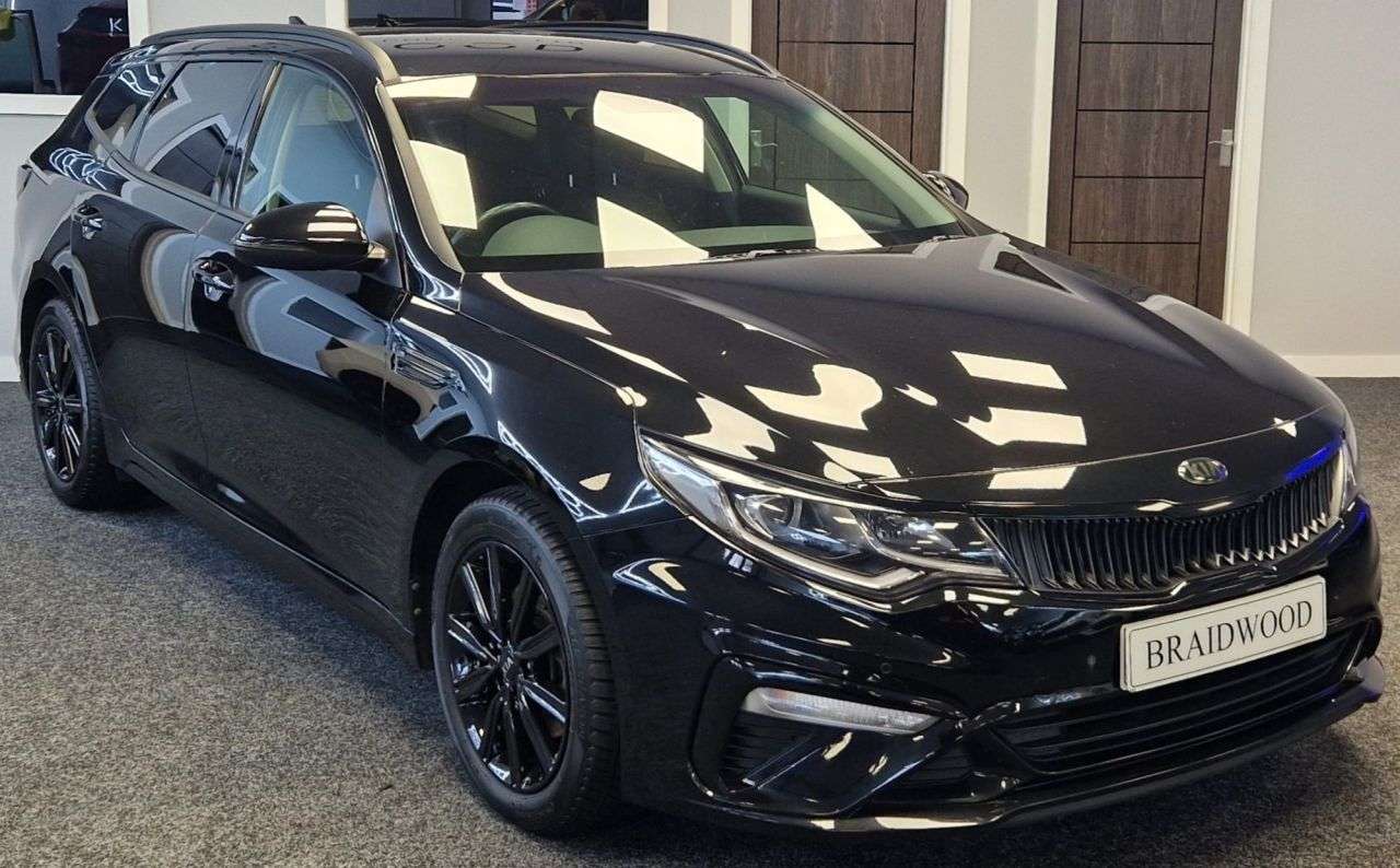 A 2019 KIA OPTIMA 1.6 CRDi 2 Sportswagon 5dr Diesel Manual Euro 6 (s/s) (134 bhp) A 2019 KIA OPTIMA 1.6 CRDi 2 Sportswagon 5dr Diesel Manual Euro 6 (s/s) (134 bhp)