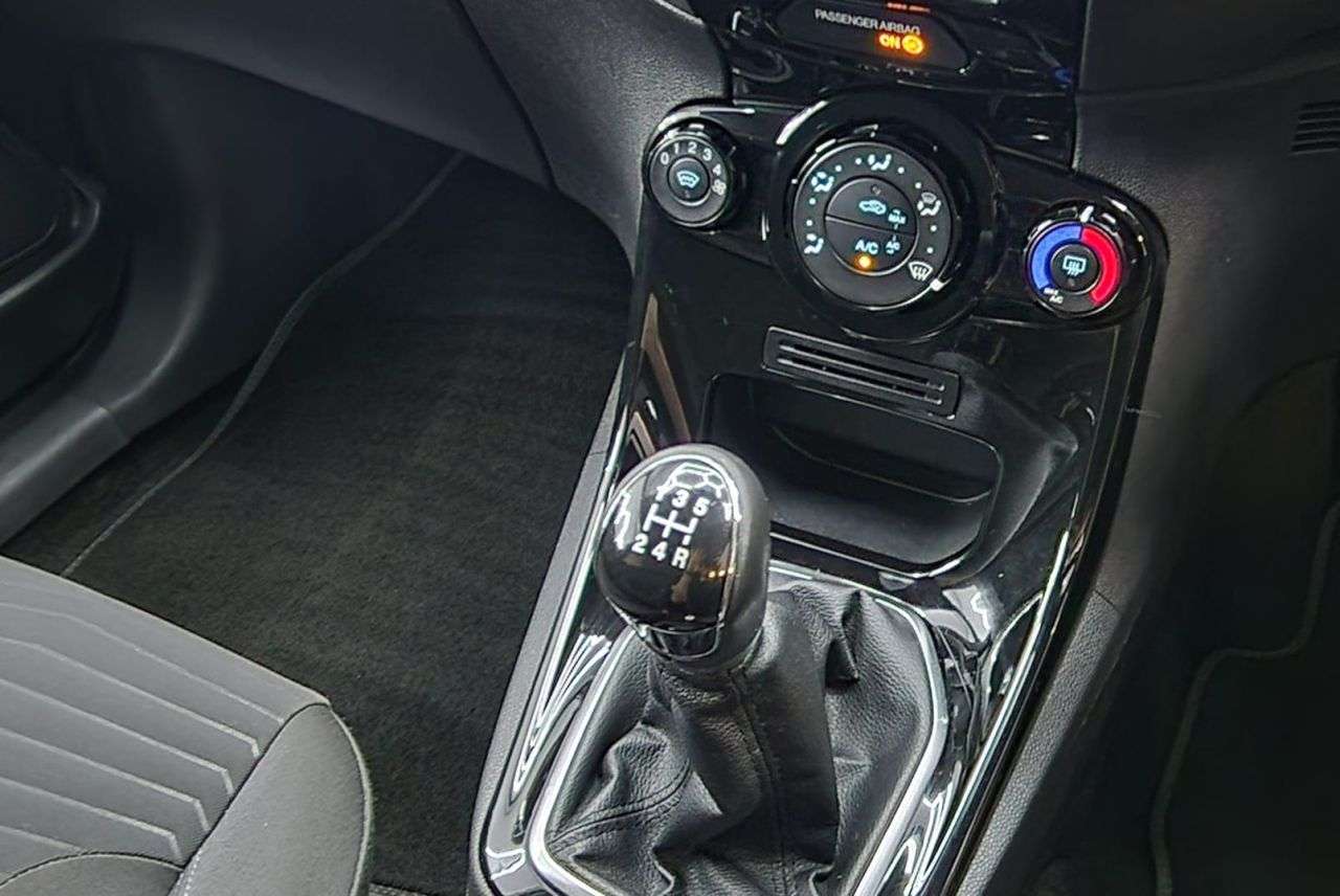 2013 FORD FIESTA 2013 FORD FIESTA
