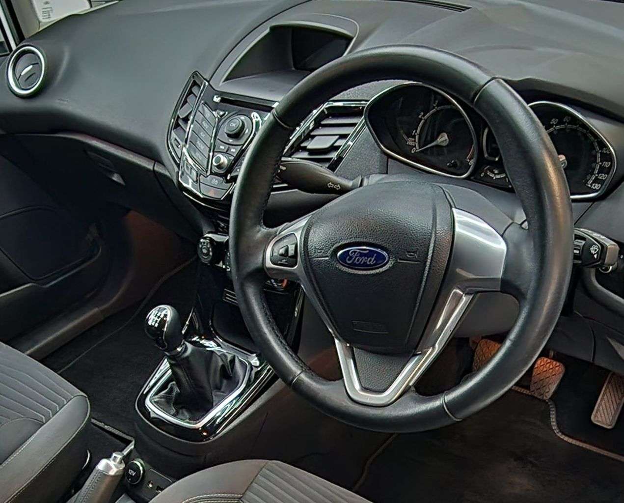 2013 FORD FIESTA 2013 FORD FIESTA