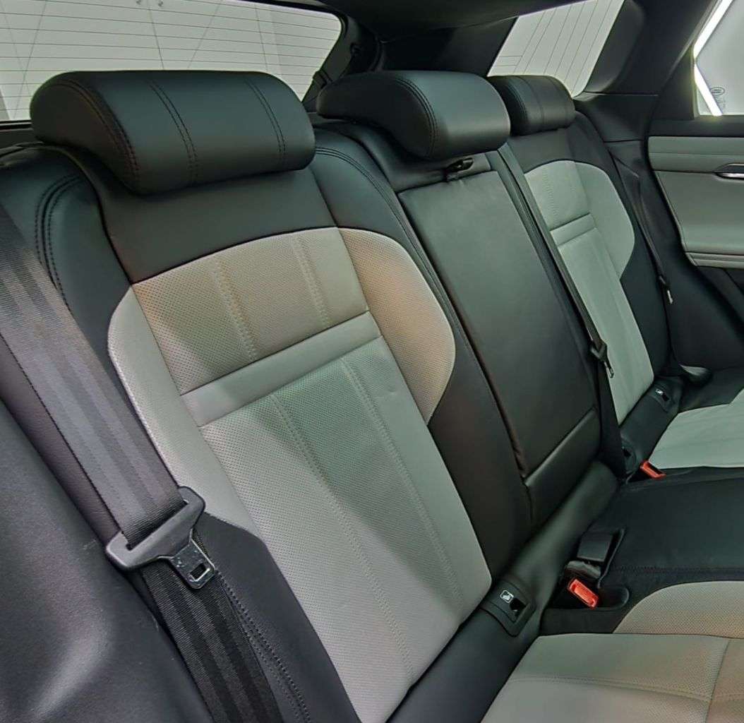 2019 LAND ROVER RANGE ROVER EVOQUE 2019 LAND ROVER RANGE ROVER EVOQUE