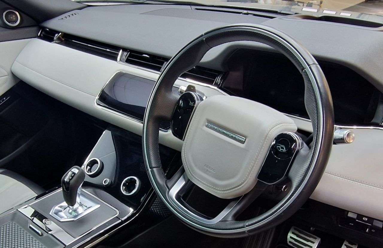 2019 LAND ROVER RANGE ROVER EVOQUE 2019 LAND ROVER RANGE ROVER EVOQUE
