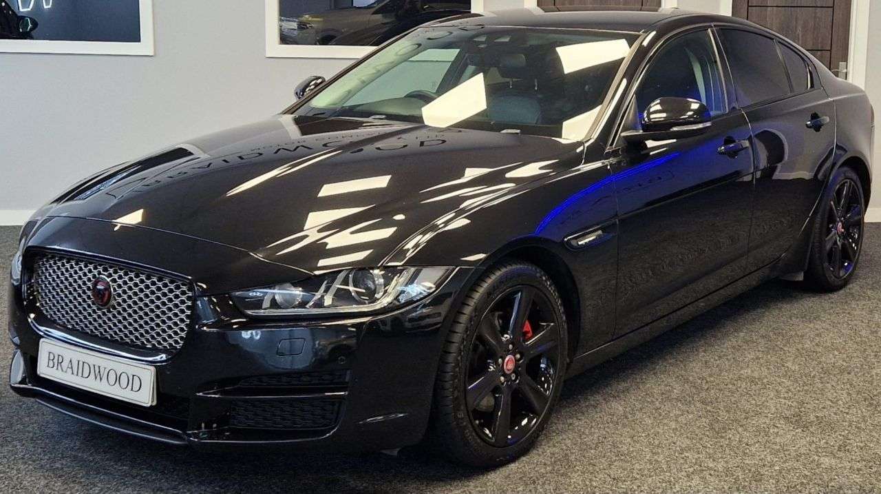 2017 JAGUAR XE 2017 JAGUAR XE
