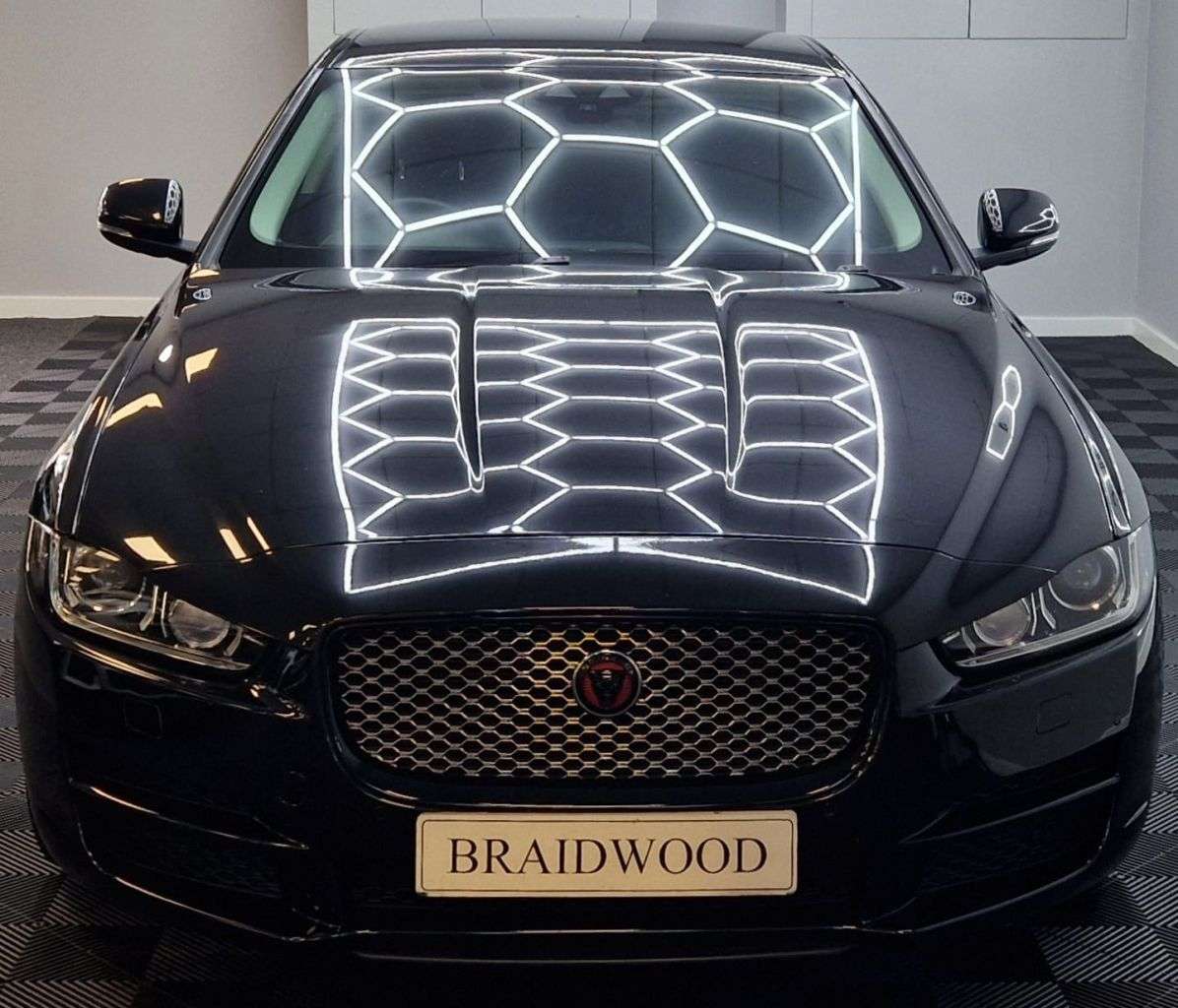 2017 JAGUAR XE 2017 JAGUAR XE