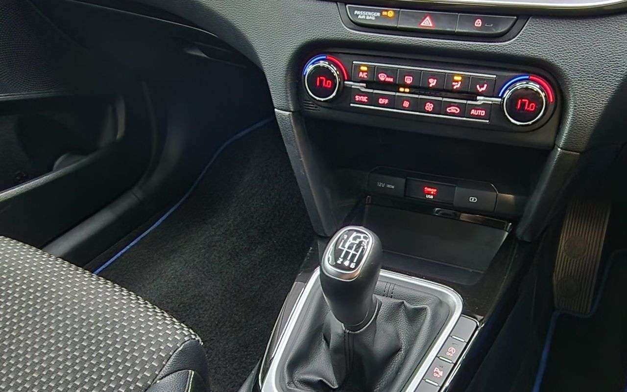2021 KIA CEED 2021 KIA CEED