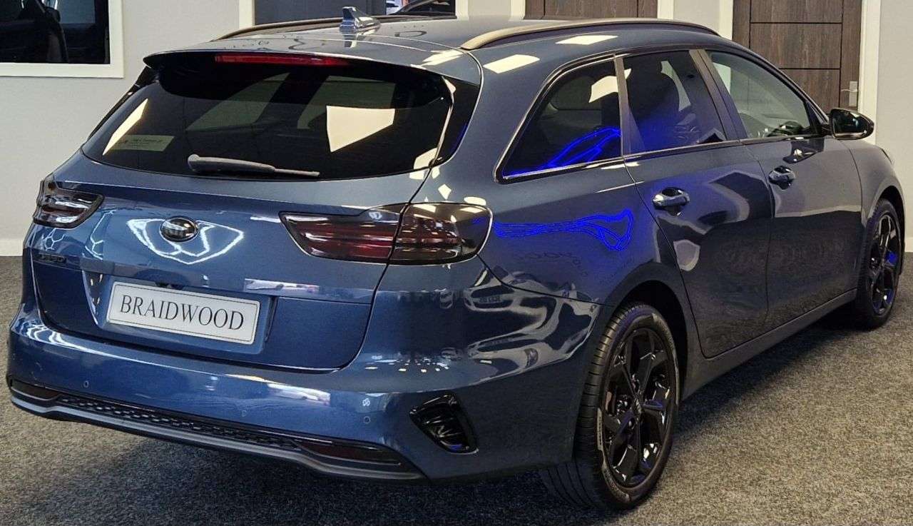 2021 KIA CEED 2021 KIA CEED