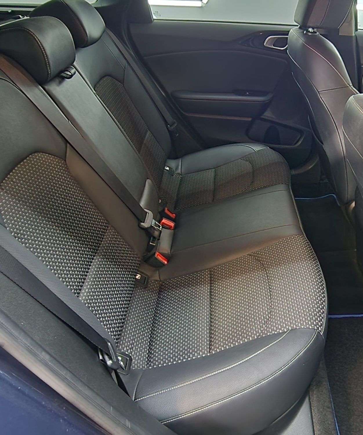 2021 KIA CEED 2021 KIA CEED