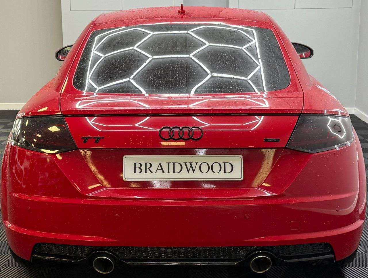 A 2015 AUDI TT 2.0 TDI ultra S line Coupe 3dr Diesel Manual Euro 6 (s/s) (184 ps) A 2015 AUDI TT 2.0 TDI ultra S line Coupe 3dr Diesel Manual Euro 6 (s/s) (184 ps)