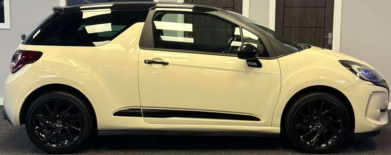 2018 DS AUTOMOBILES DS 3 2018 DS AUTOMOBILES DS 3