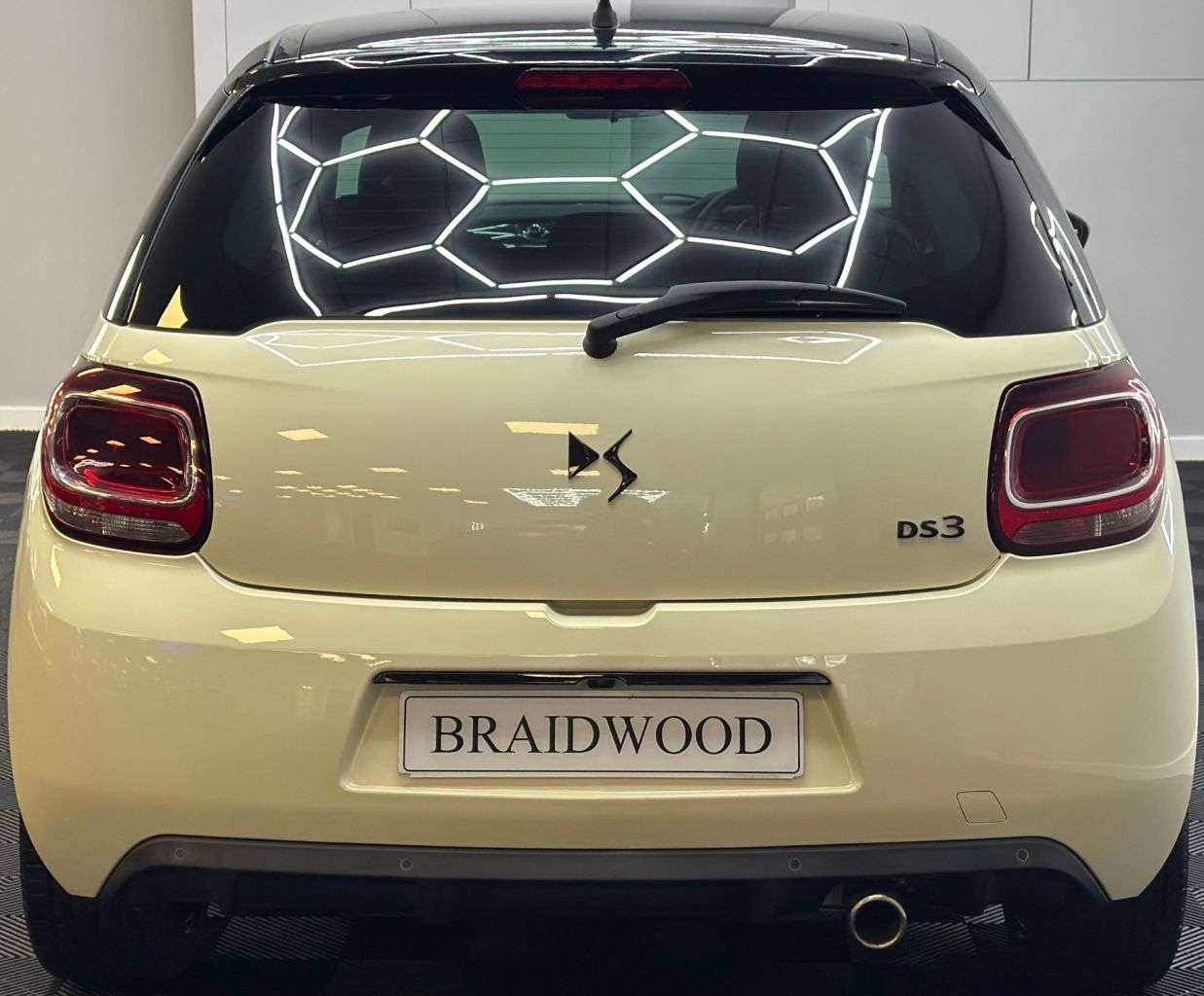 2018 DS AUTOMOBILES DS 3 2018 DS AUTOMOBILES DS 3