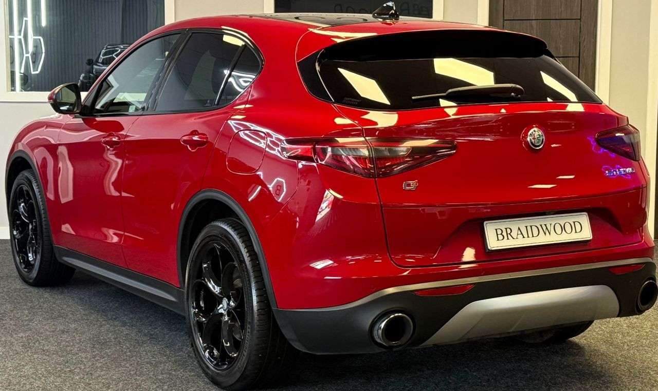 A 2018 ALFA ROMEO STELVIO 2.0T Milano Edizione SUV 5dr Petrol Auto Q4 AWD Euro 6 (s/s) (280 ps) A 2018 ALFA ROMEO STELVIO 2.0T Milano Edizione SUV 5dr Petrol Auto Q4 AWD Euro 6 (s/s) (280 ps)