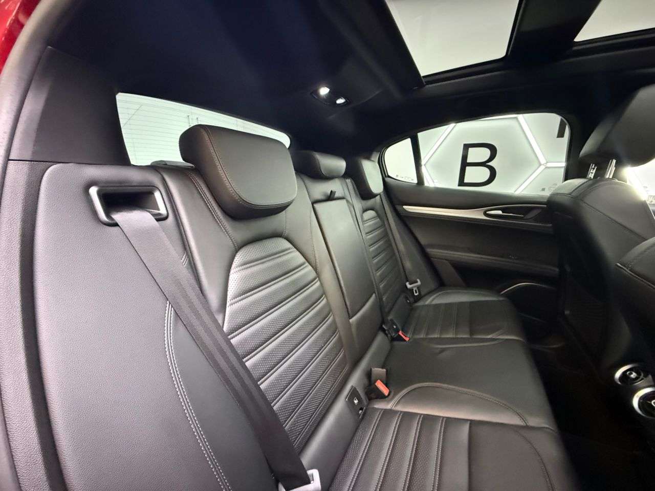 2018 ALFA ROMEO STELVIO 2018 ALFA ROMEO STELVIO