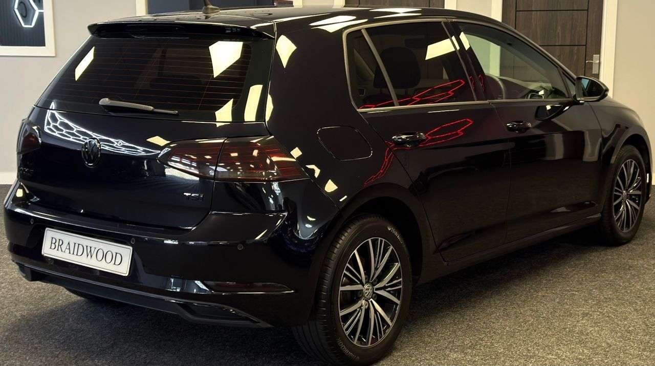 2017 VOLKSWAGEN GOLF 2017 VOLKSWAGEN GOLF