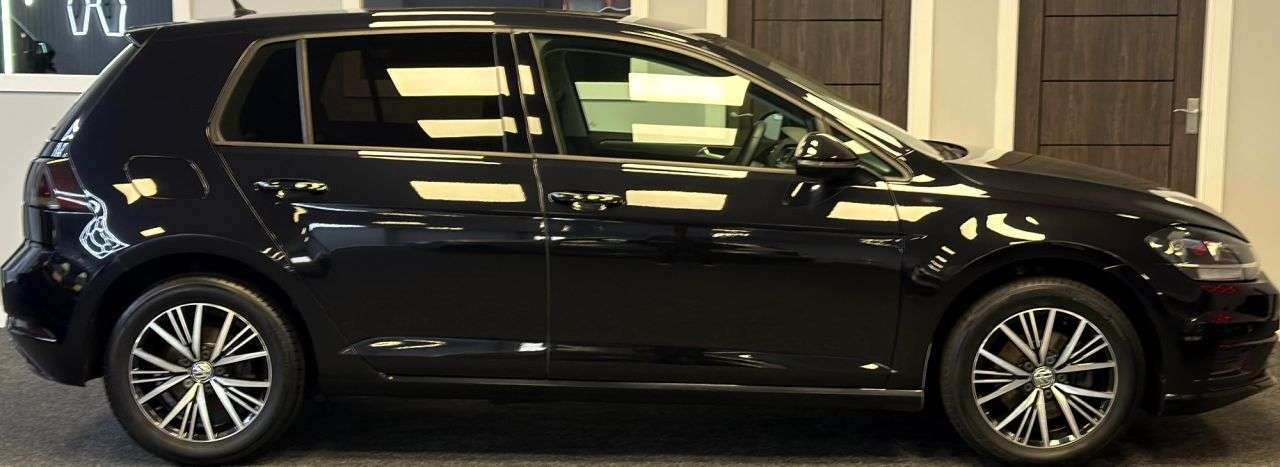 2017 VOLKSWAGEN GOLF 2017 VOLKSWAGEN GOLF