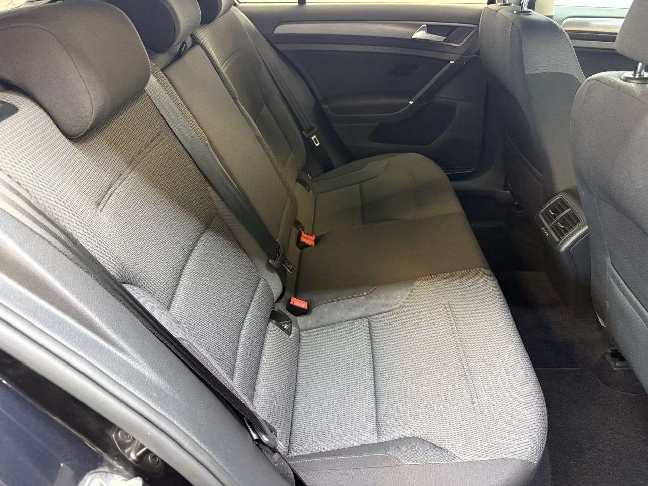 2017 VOLKSWAGEN GOLF 2017 VOLKSWAGEN GOLF
