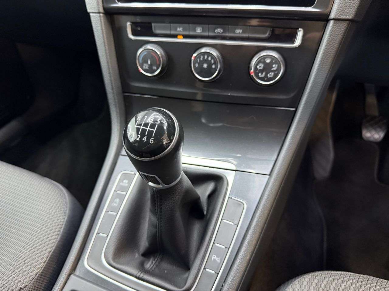 2017 VOLKSWAGEN GOLF 2017 VOLKSWAGEN GOLF