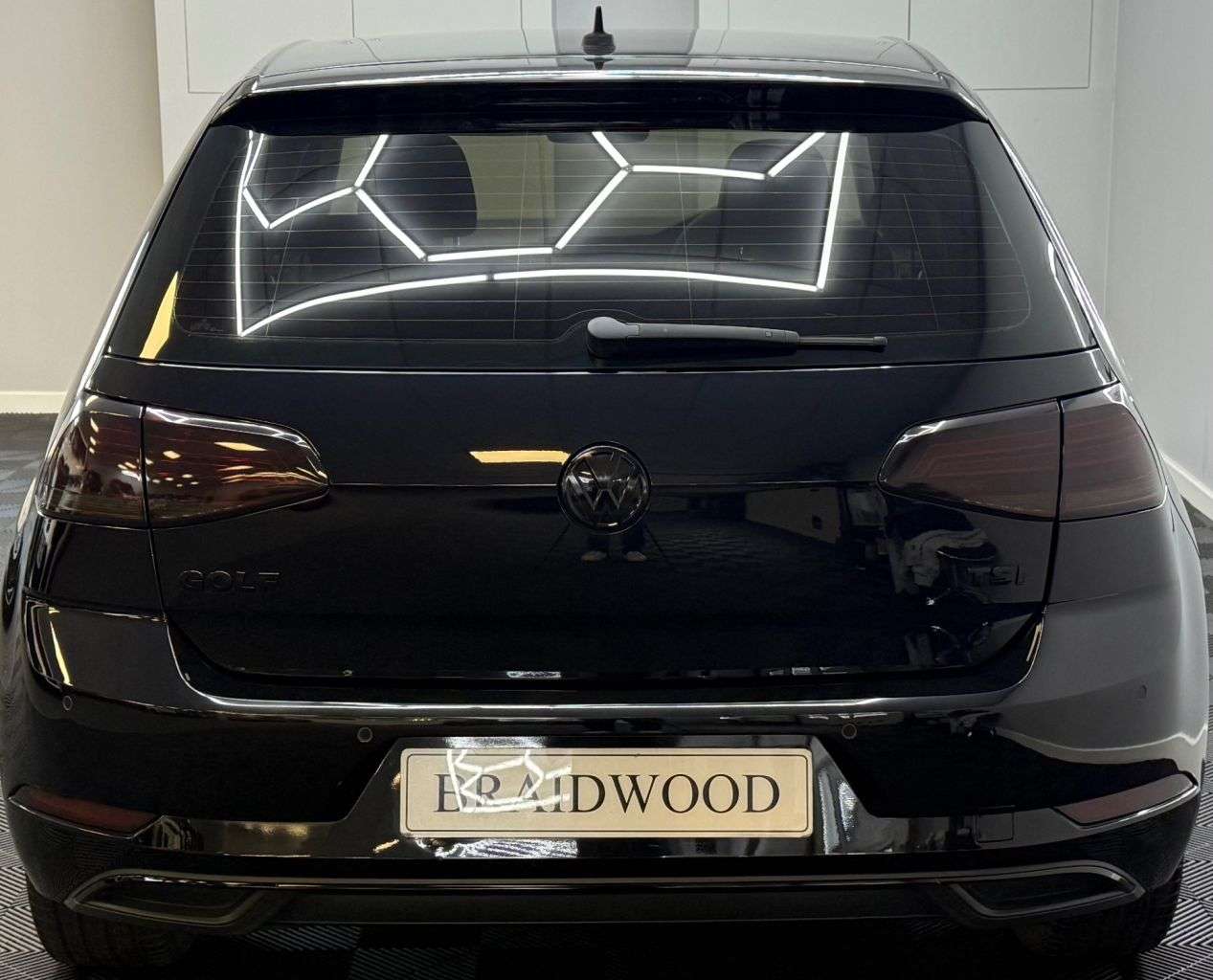 2017 VOLKSWAGEN GOLF 2017 VOLKSWAGEN GOLF