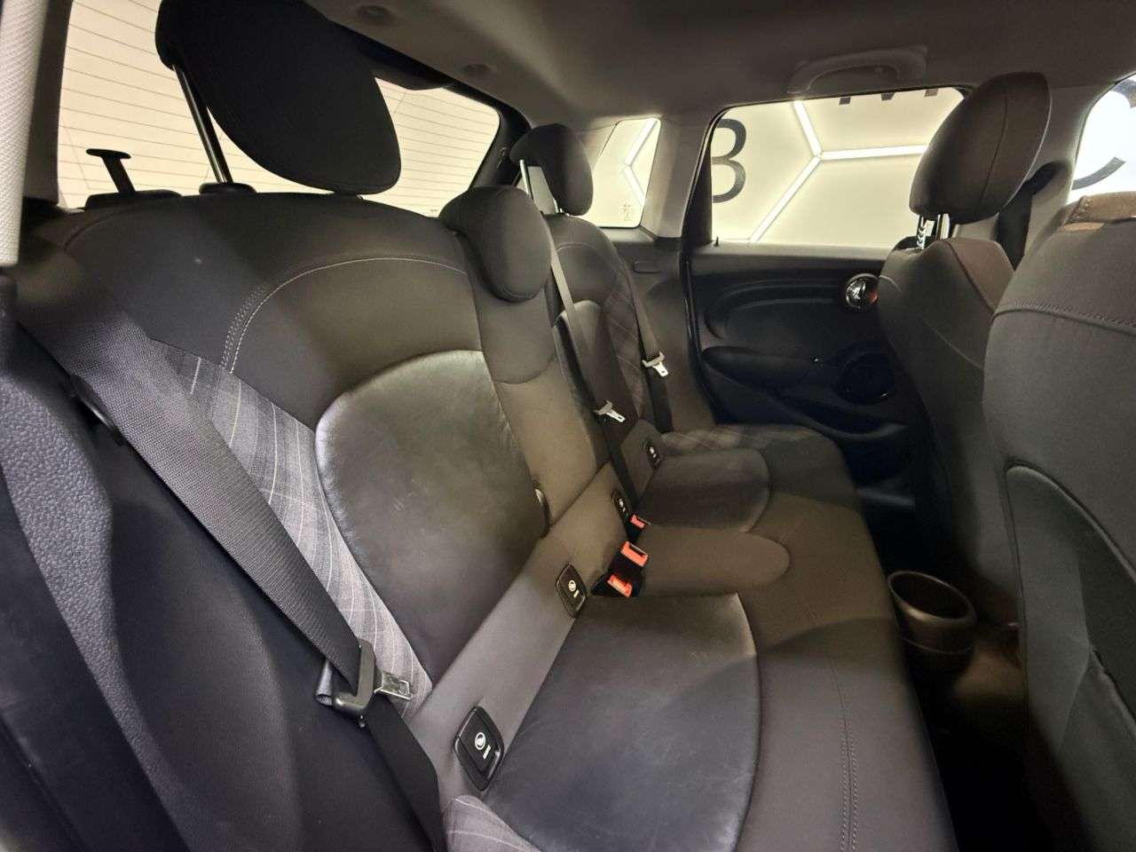 2017 MINI HATCH 2017 MINI HATCH
