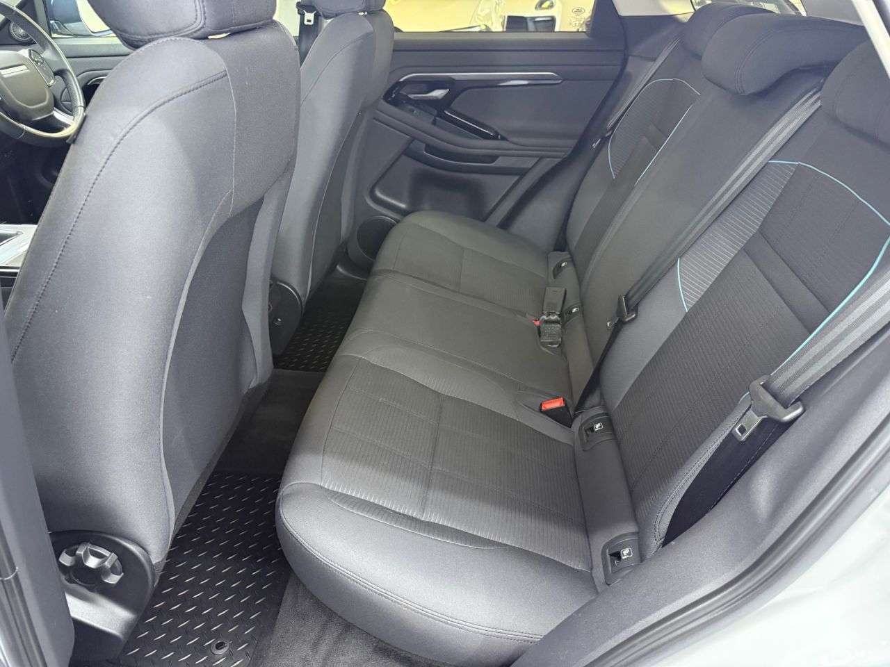 2019 LAND ROVER RANGE ROVER EVOQUE 2019 LAND ROVER RANGE ROVER EVOQUE