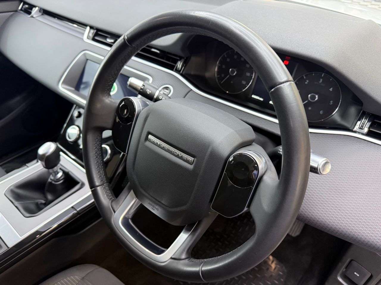 2019 LAND ROVER RANGE ROVER EVOQUE 2019 LAND ROVER RANGE ROVER EVOQUE