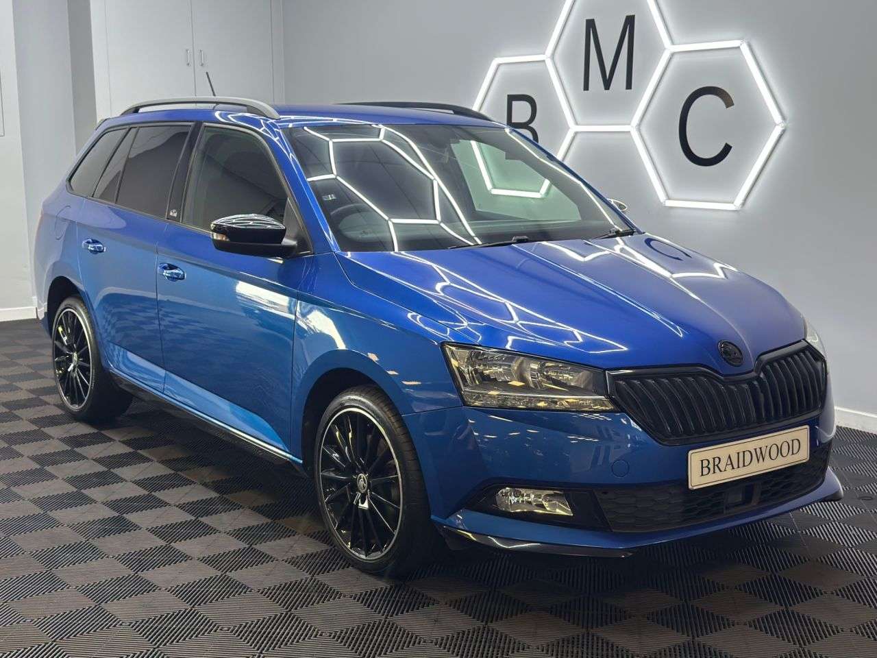 A 2019 SKODA FABIA 1.0 TSI Monte Carlo Estate 5dr Petrol Manual Euro 6 (s/s) (110 ps) A 2019 SKODA FABIA 1.0 TSI Monte Carlo Estate 5dr Petrol Manual Euro 6 (s/s) (110 ps)