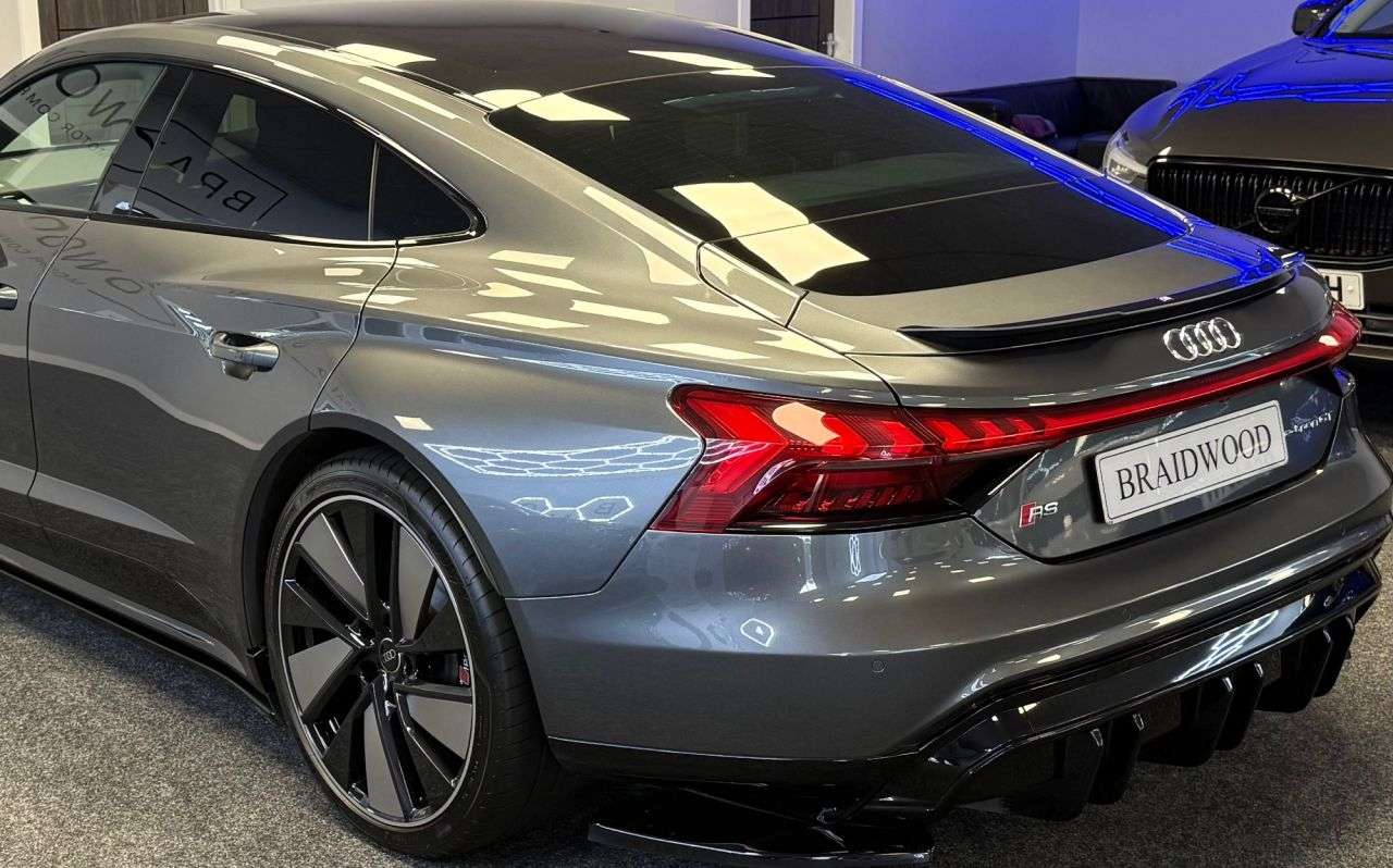 2023 AUDI RS E-TRON GT 2023 AUDI RS E-TRON GT