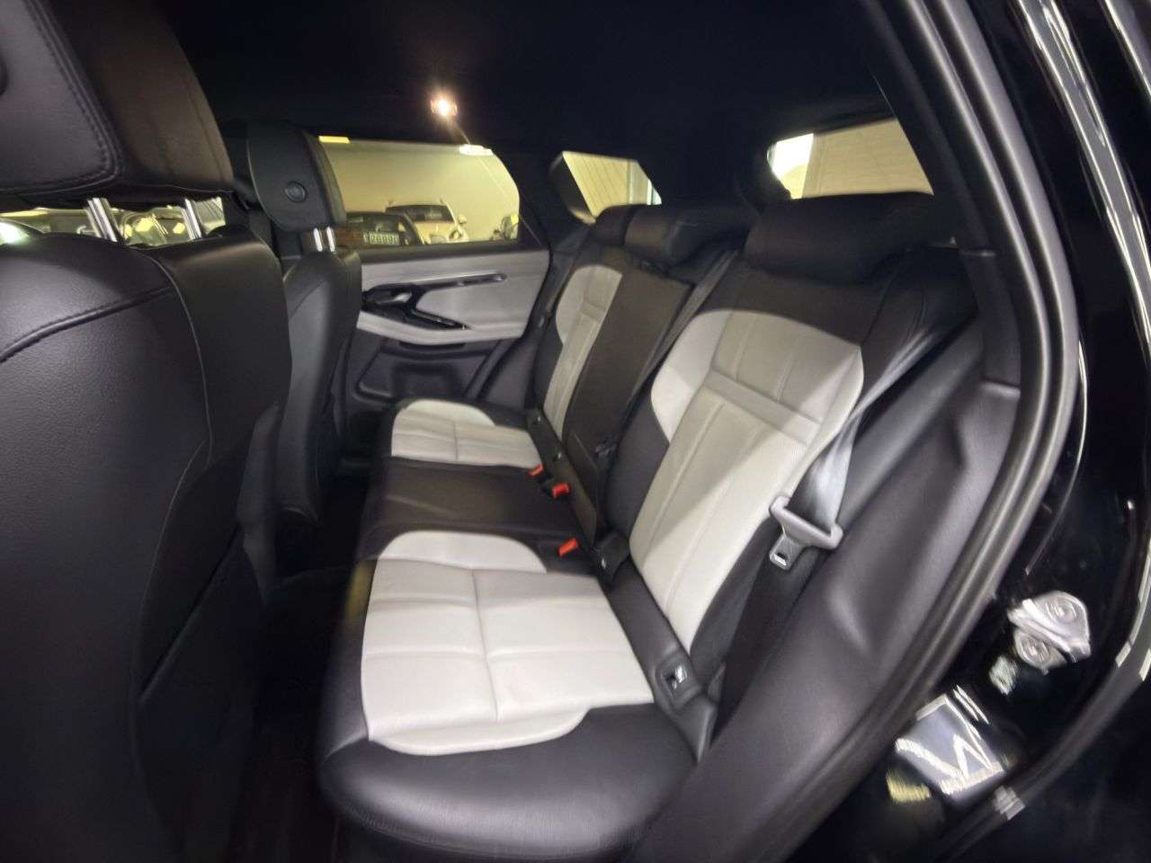 2019 LAND ROVER RANGE ROVER EVOQUE 2019 LAND ROVER RANGE ROVER EVOQUE