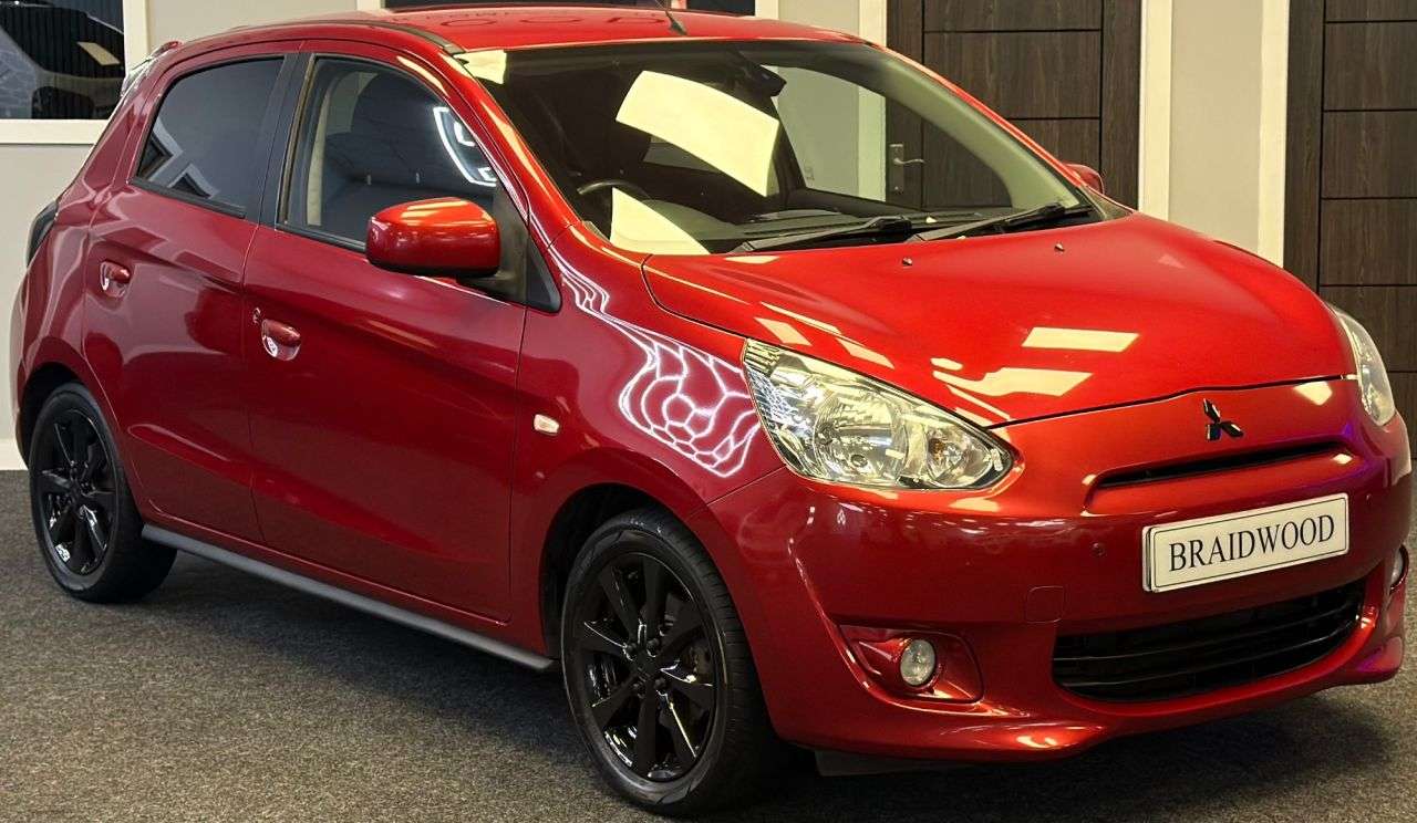 A 2015 MITSUBISHI MIRAGE 1.2 3 Hatchback 5dr Petrol Manual Euro 5 (s/s) (79 ps) A 2015 MITSUBISHI MIRAGE 1.2 3 Hatchback 5dr Petrol Manual Euro 5 (s/s) (79 ps)