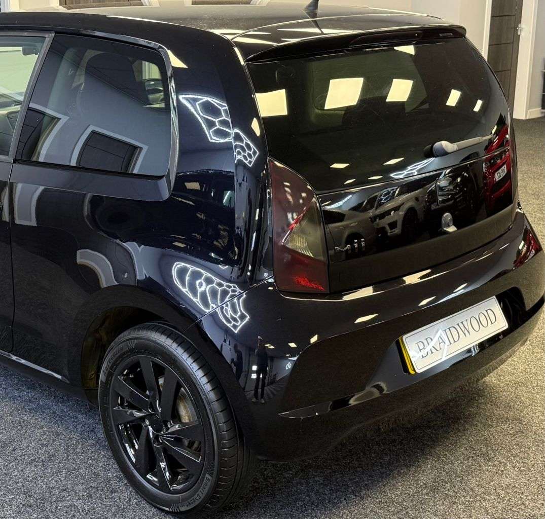 A 2014 SEAT MII 1.0 12v Sport Hatchback 3dr Petrol Manual Euro 5 (75 ps) A 2014 SEAT MII 1.0 12v Sport Hatchback 3dr Petrol Manual Euro 5 (75 ps)