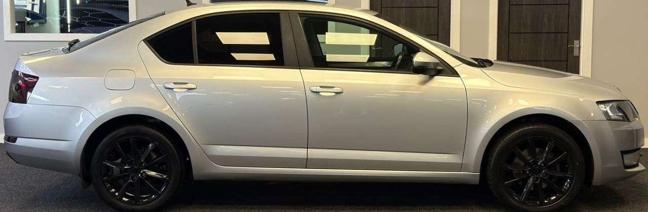 2013 SKODA OCTAVIA 2013 SKODA OCTAVIA
