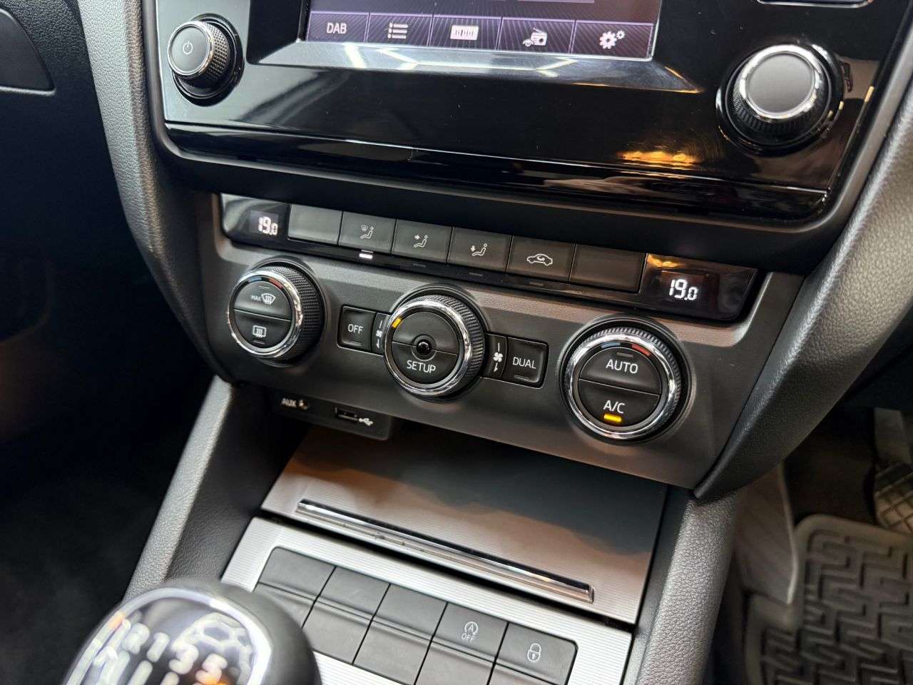 2013 SKODA OCTAVIA 2013 SKODA OCTAVIA